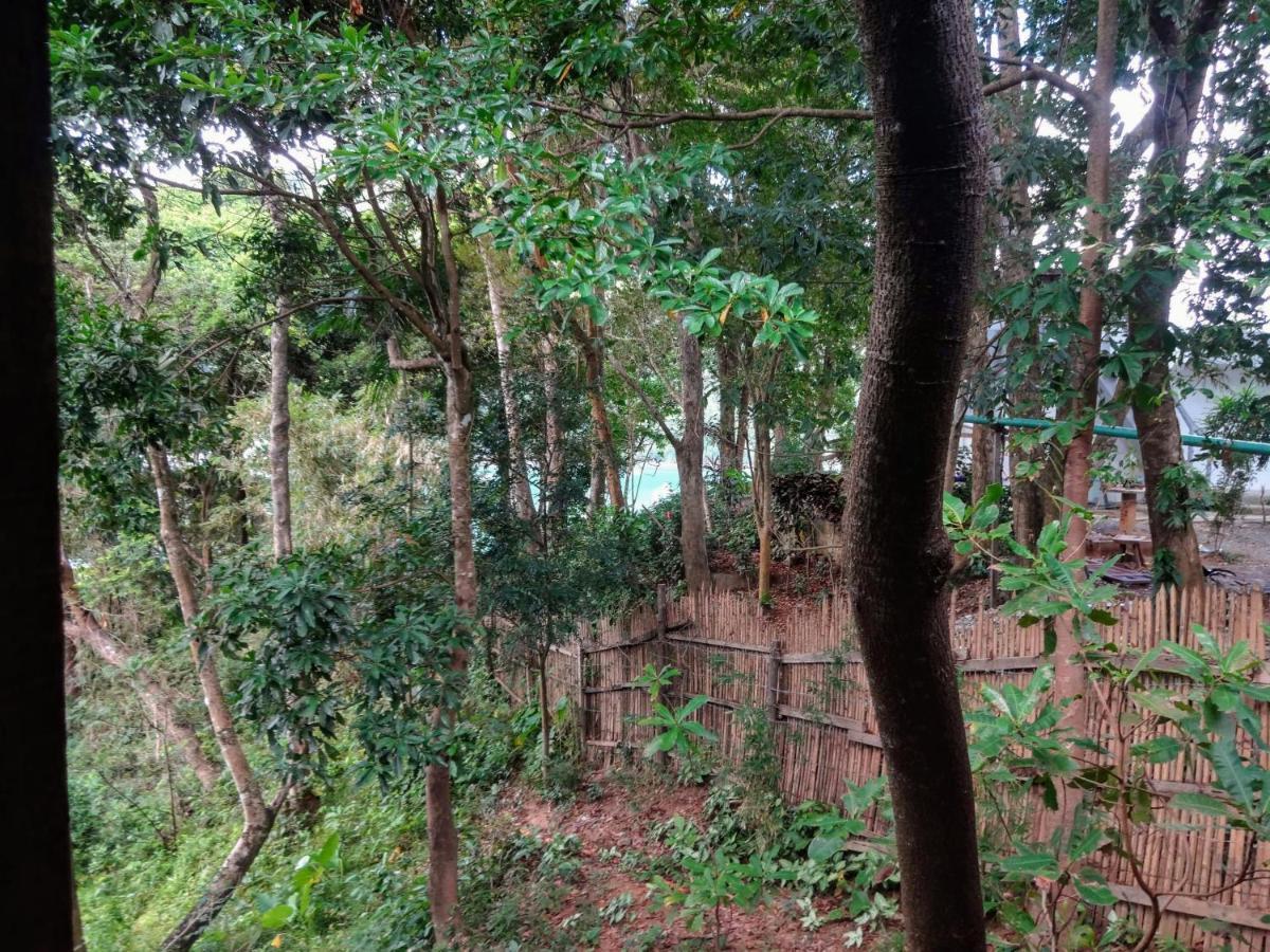 Camp Talusi Hilltop Overlooking El Nido Bagian luar foto